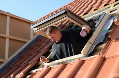 Pose de fenêtres de toit Velux à Lierville